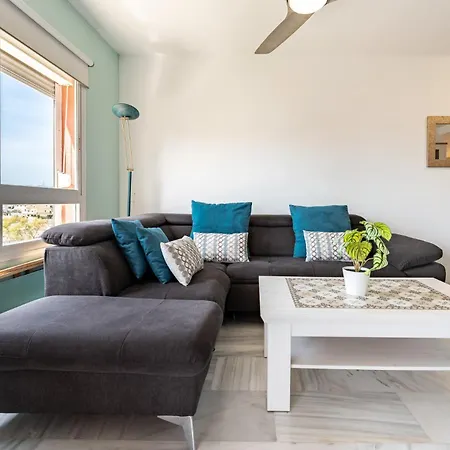 Malagasuite Coastal Paradise Apartment *